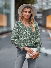 Load image into Gallery viewer, Printed V-Neck Lantern Sleeve Blouse