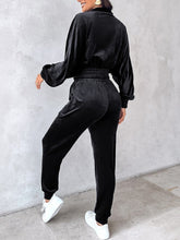 Load image into Gallery viewer, Zip Up Long Sleeve Cropped Top and Joggers Set