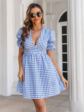 Load image into Gallery viewer, Decorative Button Plaid Short Sleeve Dress