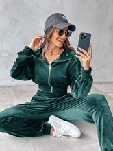Load image into Gallery viewer, Zip Up Long Sleeve Cropped Top and Joggers Set
