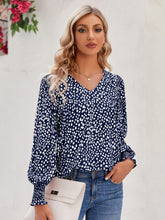 Load image into Gallery viewer, Printed V-Neck Lantern Sleeve Blouse
