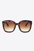 Load image into Gallery viewer, Polycarbonate Frame Square Sunglasses