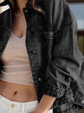 Load image into Gallery viewer, Pocketed Button Up Denim Jacket