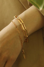 Load image into Gallery viewer, Paperclip Chain Bracelet