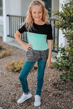 Load image into Gallery viewer, Girls Color Block Twisted Tunic Tee