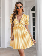 Load image into Gallery viewer, Decorative Button Plaid Short Sleeve Dress
