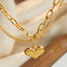 Load image into Gallery viewer, Heart Shape Lobster Closure Chain Bracelet
