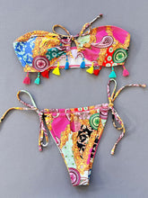 Load image into Gallery viewer, Printed Tied Strapless Bikini Set
