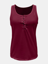 Load image into Gallery viewer, Full Size Quarter Snap Scoop Neck Tank
