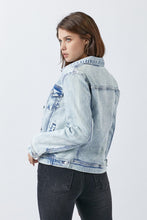 Load image into Gallery viewer, RISEN Button Up Washed Denim Jacket
