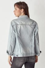 Load image into Gallery viewer, RISEN Distressed Button Up Jacket
