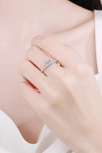Load image into Gallery viewer, 925 Sterling Silver Inlaid 1 Carat Moissanite Ring
