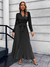 Load image into Gallery viewer, V-Neck Tie Waist Pleated Maxi Dress
