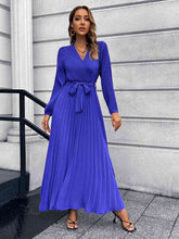 Load image into Gallery viewer, V-Neck Tie Waist Pleated Maxi Dress
