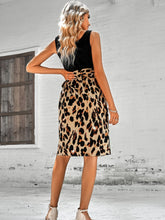 Load image into Gallery viewer, Printed Scoop Neck Sleeveless Dress
