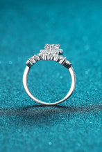 Load image into Gallery viewer, Stand Out Moissanite Ring
