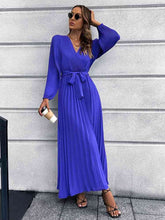 Load image into Gallery viewer, V-Neck Tie Waist Pleated Maxi Dress
