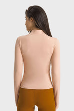 Load image into Gallery viewer, Half Zip Thumbhole Sleeve Sports Top
