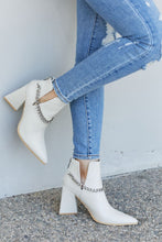 Load image into Gallery viewer, Cape Robbin Point the Way Chain Detail Ankle Booties
