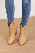 Load image into Gallery viewer, Qupid Lasso My Heart Cowboy Booties
