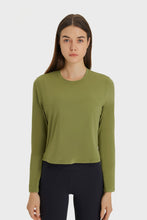 Load image into Gallery viewer, Round Neck Long Sleeve Sports Top
