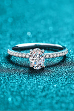 Load image into Gallery viewer, 925 Sterling Silver Inlaid 1 Carat Moissanite Ring
