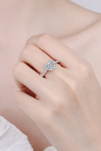 Load image into Gallery viewer, 1 Carat Moissanite Heart-Shaped Ring
